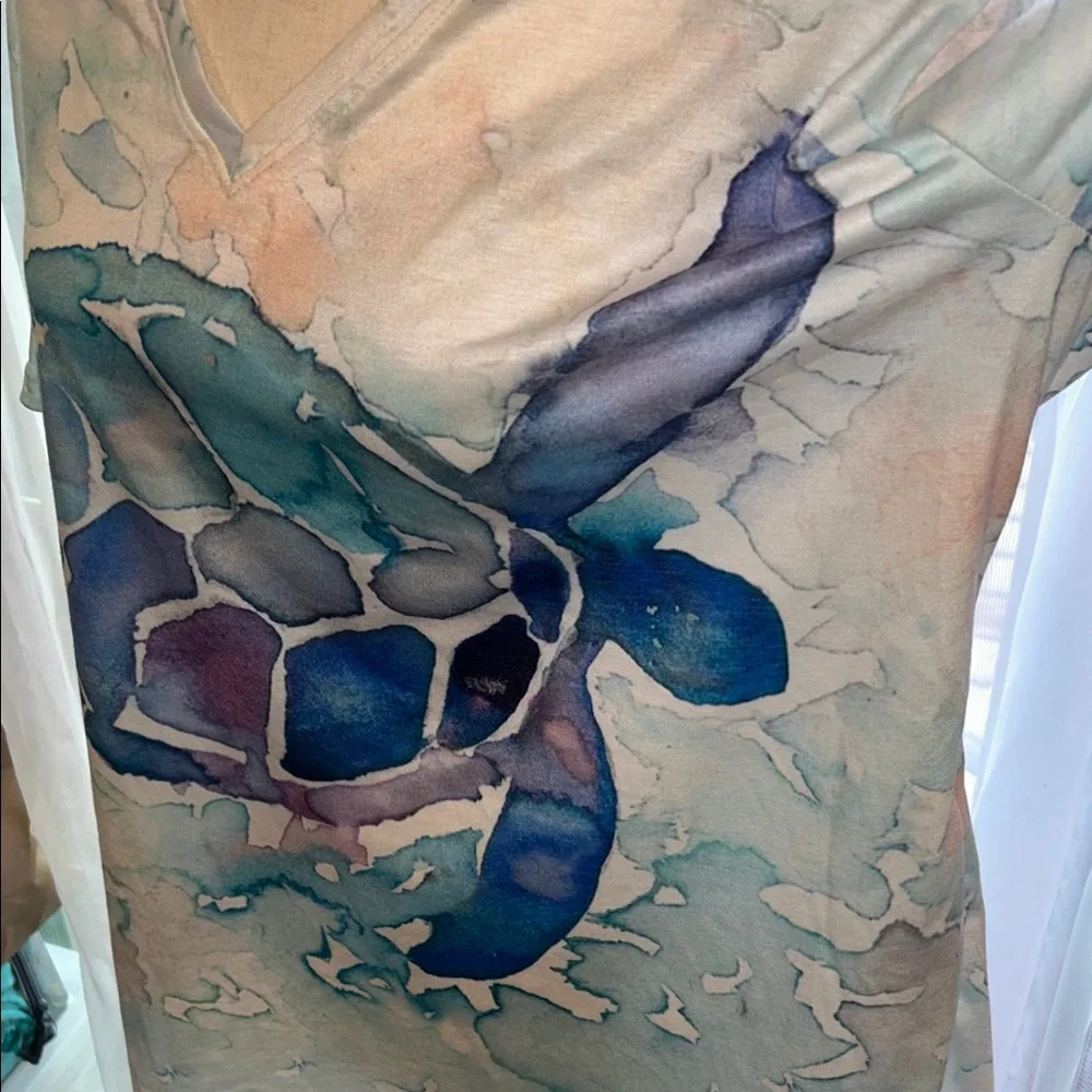Womens Plus Size V-Neck T-Shirt with Turtle Design Size 3x - Picture 4 of 7